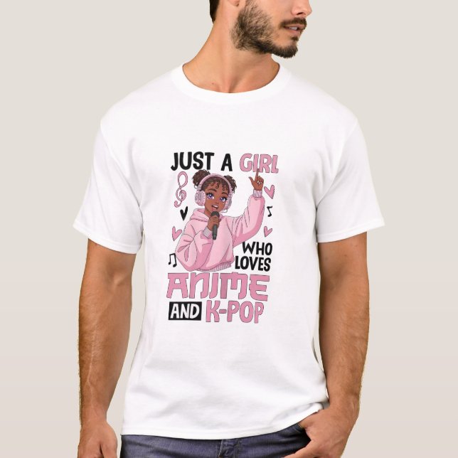 Camiseta Title Just a Girl Who Loves Anime and K‑Pop  (Frente)