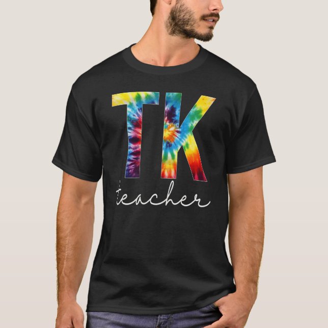 Camiseta Tk Teacher Tie Dye Apreciação Dia Olá De Volta Par (Frente)