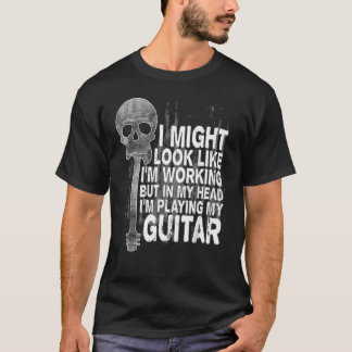 Camiseta Tocando Violão-Músico, Guitarra-Bass Dizendo