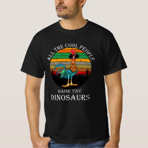 Camiseta Todas As Pessoas Legal Levantam Pequenos Dinossaur