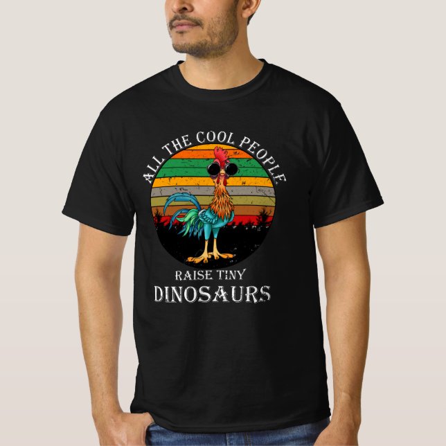 Camiseta Todas As Pessoas Legal Levantam Pequenos Dinossaur (Frente)