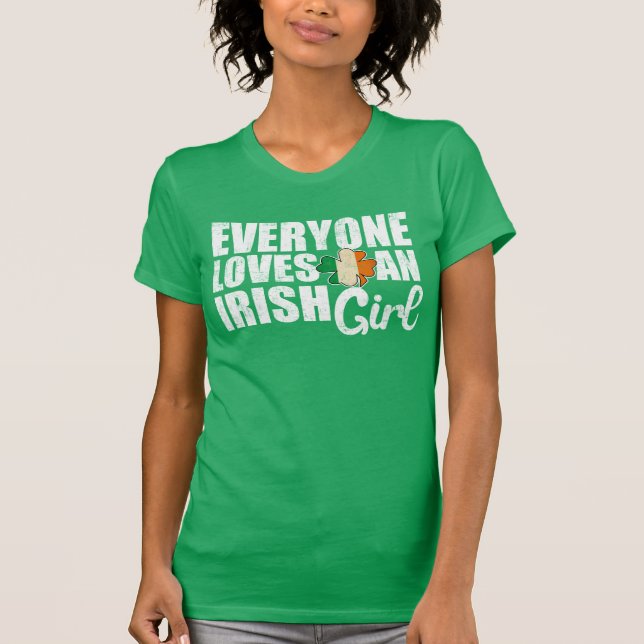 Camiseta Todos ama uma menina irlandesa (Frente)