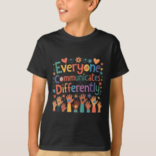 Camiseta Todos Comunicam Diferentemente A Consciência Autis