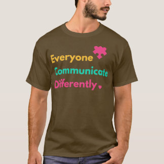 Camiseta Todos Comunicam Diferentemente Sobre Autismo Espec