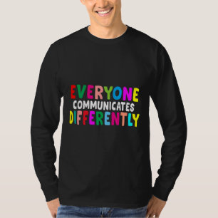 Camiseta Todos Comunicam Diferentes Autismo Especial E