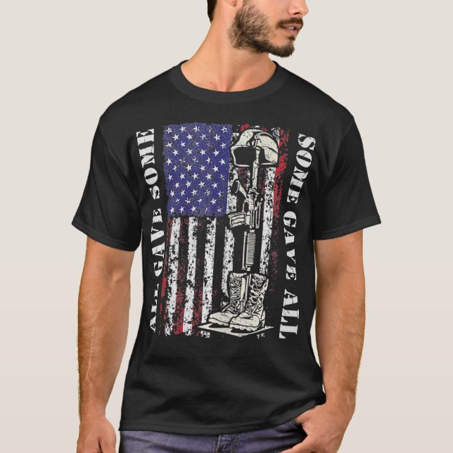 Camiseta Todos Deram Alguns Aos Patrióticos Em 4 De Julho (Frente)