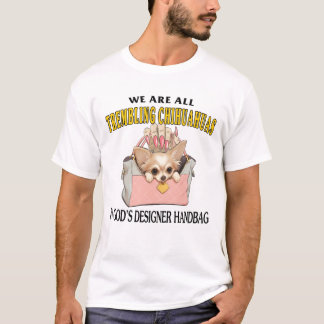 Camiseta Todos Nós Estamos Trembando Chihuahuas No Designer
