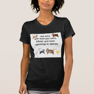 Camiseta Todos os animais de estimação são animais de es
