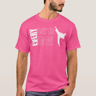 Camiseta Todos Os Dias É Dia Da Perna - Karato