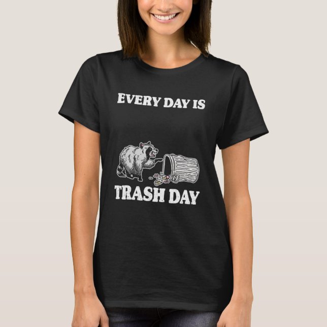 Camiseta Todos Os Dias O Lixo Pode Ser Lixo (Frente)