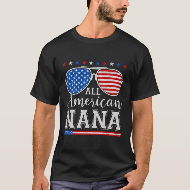 Camiseta Todos Os Óculos De Sol Patrióticos Da Nana America (Frente)