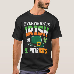 Camiseta Todos são irlandeses nas Ruas. Homens do Dia de P