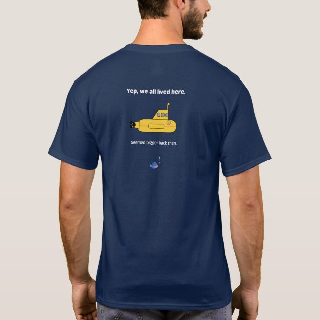 Camiseta Todos Vivemos Em Um Submarino Amarelo (Verso)