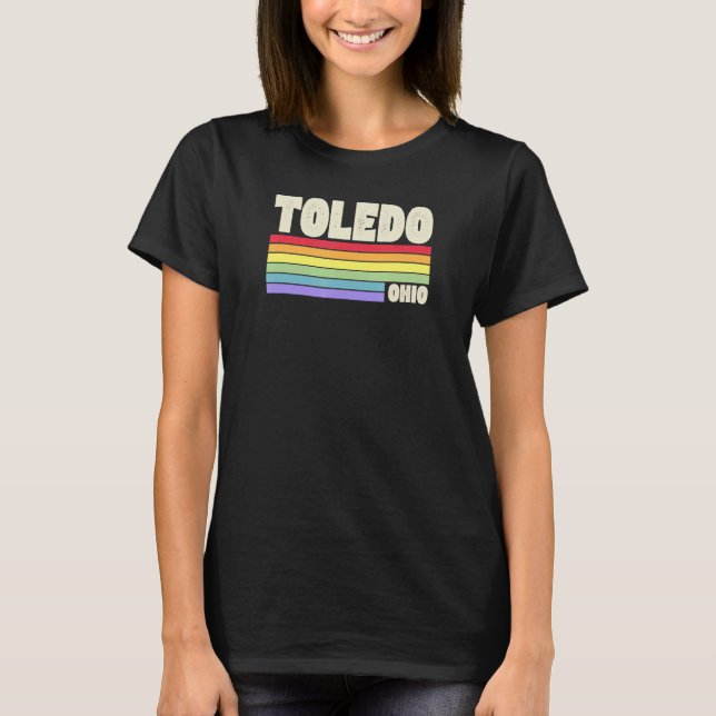 Camiseta Toledo Ohio Pride Rainbow Flag Orgulho gay Merch Q (Frente)