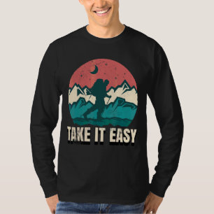 Camiseta Tome Calma Como Caminho E Subindo