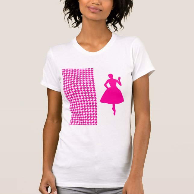 Camiseta Tonelada moderna rosa com silhueta de moda (Frente)