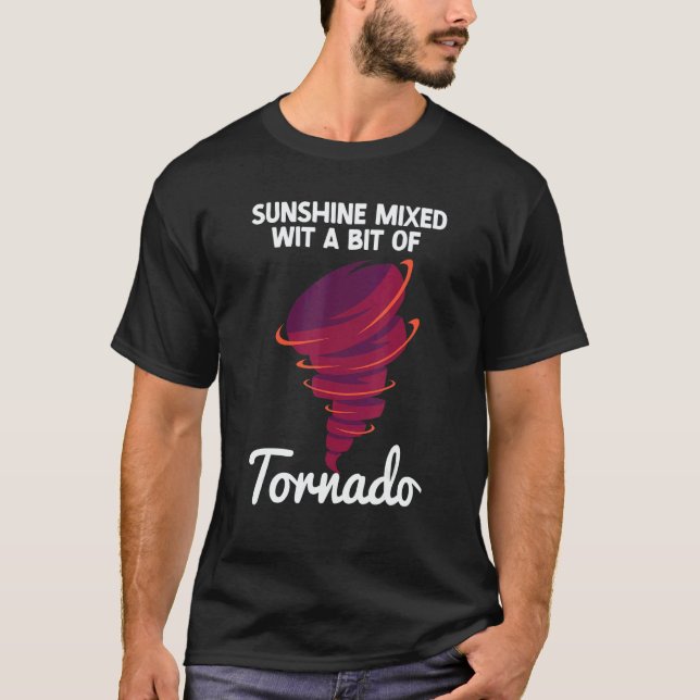 Camiseta Tornado Storm Hurricane Weather Meteorologist Torn (Frente)