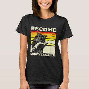 Camiseta Torne-se Incontrolável Gato Negro Mordendo Mão Eng