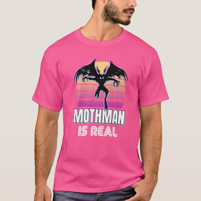 Camiseta Torneio Criptid 80s da Mothman Retro (Frente)