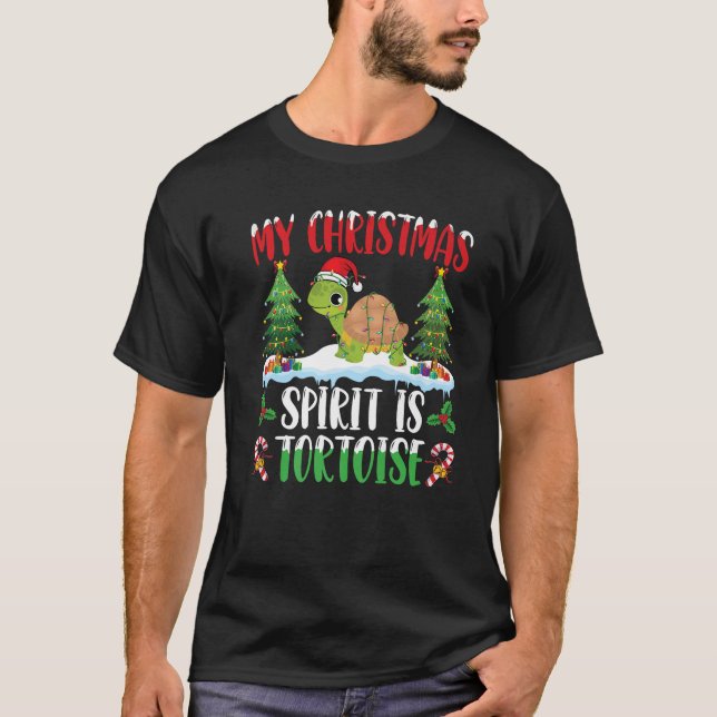 Camiseta Tortoise Vestindo Papai Noel Natal Xmas Espírito d (Frente)