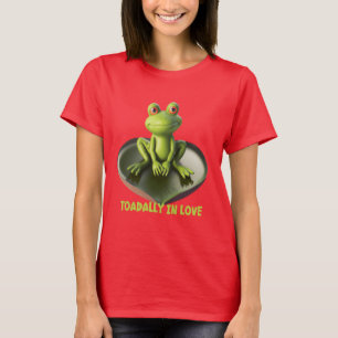 Camiseta Totalmente Apaixonado Sapo Fofo Sentado Em Coração