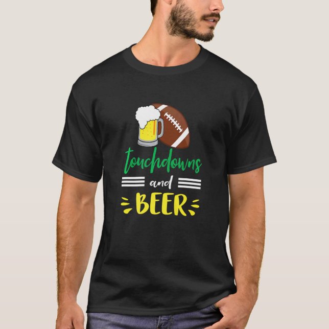Camiseta Touchdowns and Beer College Football  Common (Frente)