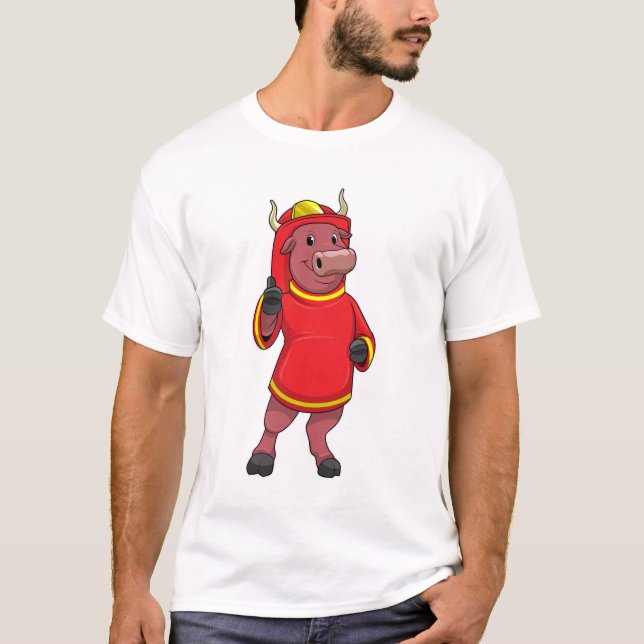 Camiseta Touro como Bombeiro com Capacete (Frente)