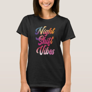 Camiseta Trabalhador de Desvio Noturno Vibes Graveyard Shif