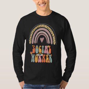 Camiseta Trabalhador Social Groovy Retro Vintage Arco-íris