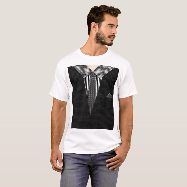 CAMISETA TRABALHANDO A PARTIR DO ATTIRE DOMÉSTICO T SHIRT - (Frente Completa)