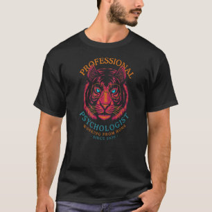 Camiseta Trabalhando a partir do Colega de Psicologia Domés