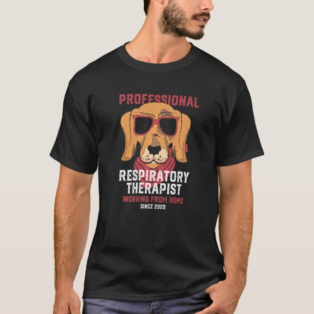 Camiseta Trabalhando a partir do Respirador Terapêutico Res (Frente)