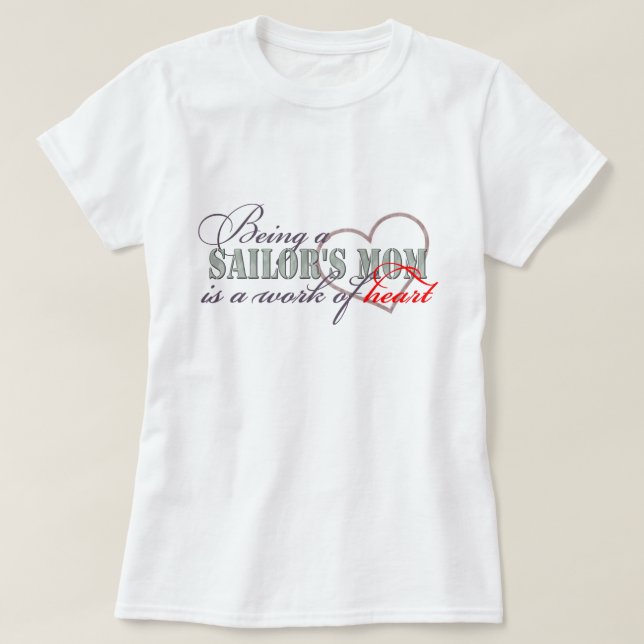 Camiseta Trabalho da mamã do marinheiro do coração (Frente do Design)