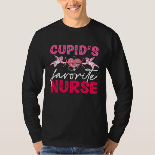 Camiseta Tradição da Enfermeira Favorita do Cupido no Dia d