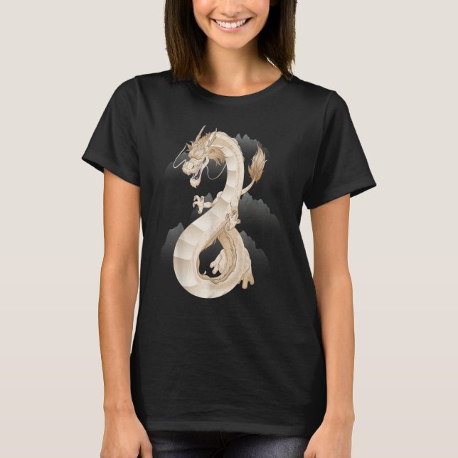 Camiseta Traditional Chinese Dragon Symbol Of Power and Str (Frente)