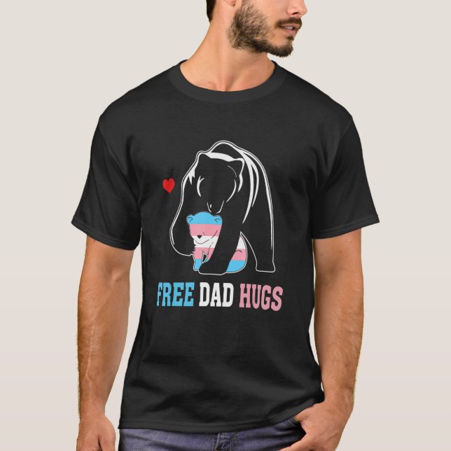 Camiseta Trans Papa Urso Livre Abraços Pai Arco-Íris Transg (Frente)