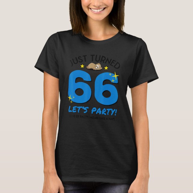 Camiseta Transformou 66 Festas Em Sapo Engraçado 66º Aniver (Frente)