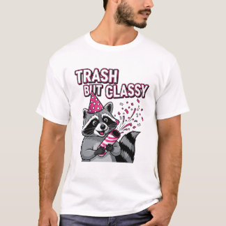 Camiseta Trash But Classy – Party Raccoon Holiday Edition