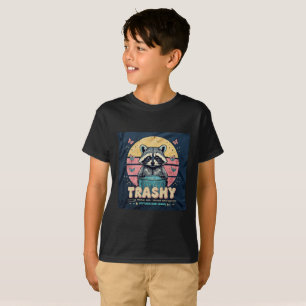 Camiseta Trashy Raccoon: Caos de Cottagecore
