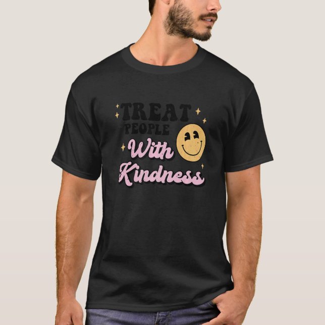 Camiseta Treat People With Kindness TPWK Trendy Preppy  1 (Frente)