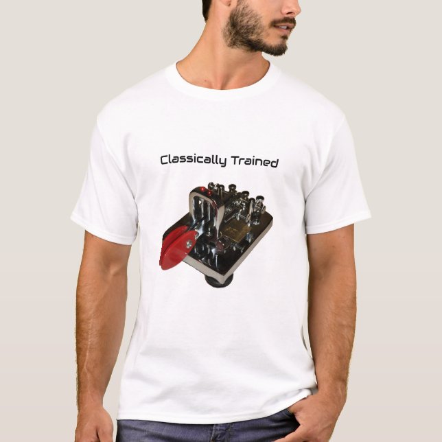 Camiseta Treinado Clássica (Iambic) (Frente)