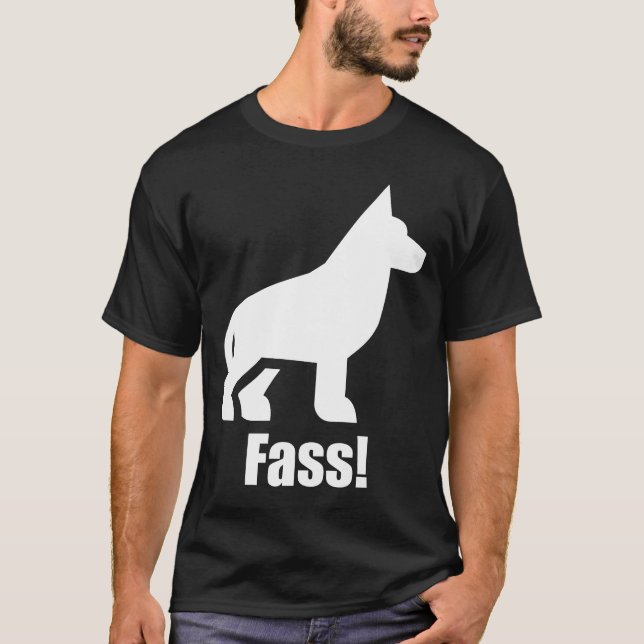 Camiseta Treinamento em cães German shepherd com ataques es (Frente)