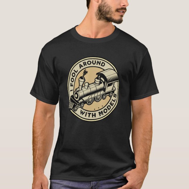 Camiseta Treinamento Hobby  Eu Brinco Com Modelos (Frente)