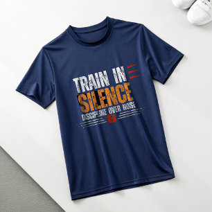 Camiseta Treine em Silêncio Disciplina Sobre Ruído Motivaçã