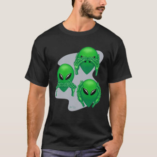 Camiseta Três Aliens Sábios