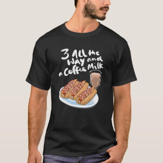 Camiseta Três Ao Longo E Um Sabor Quente De Leite De Café