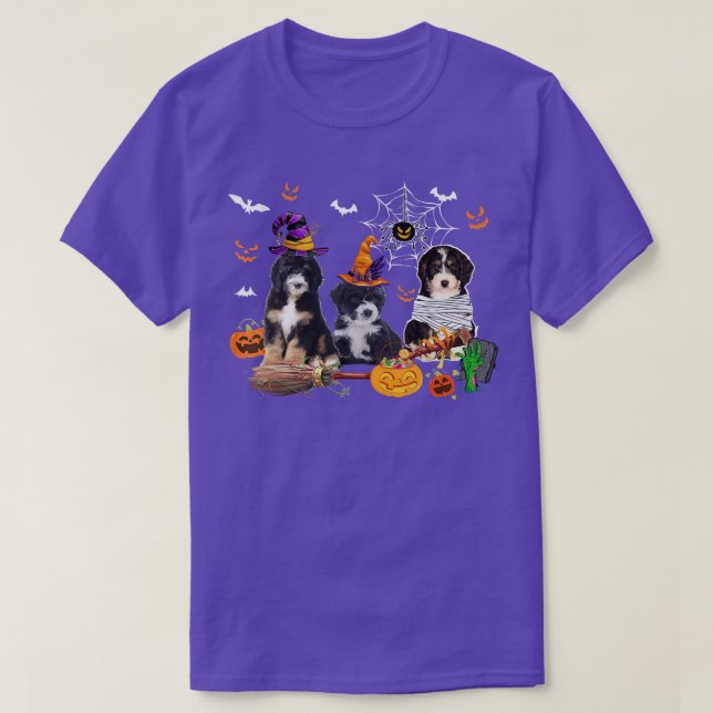 Camiseta Três Cachorros Bernedoodle Bruxo Halloween Mummy S (Frente do Design)
