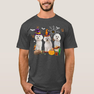 Camiseta Três Cachorros Bichon Frise Bruxa Halloween Scar