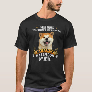 Camiseta Três coisas que você não perde com Akita Dog