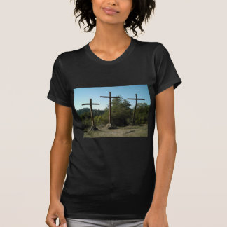 Camiseta Três cruzes de madeira